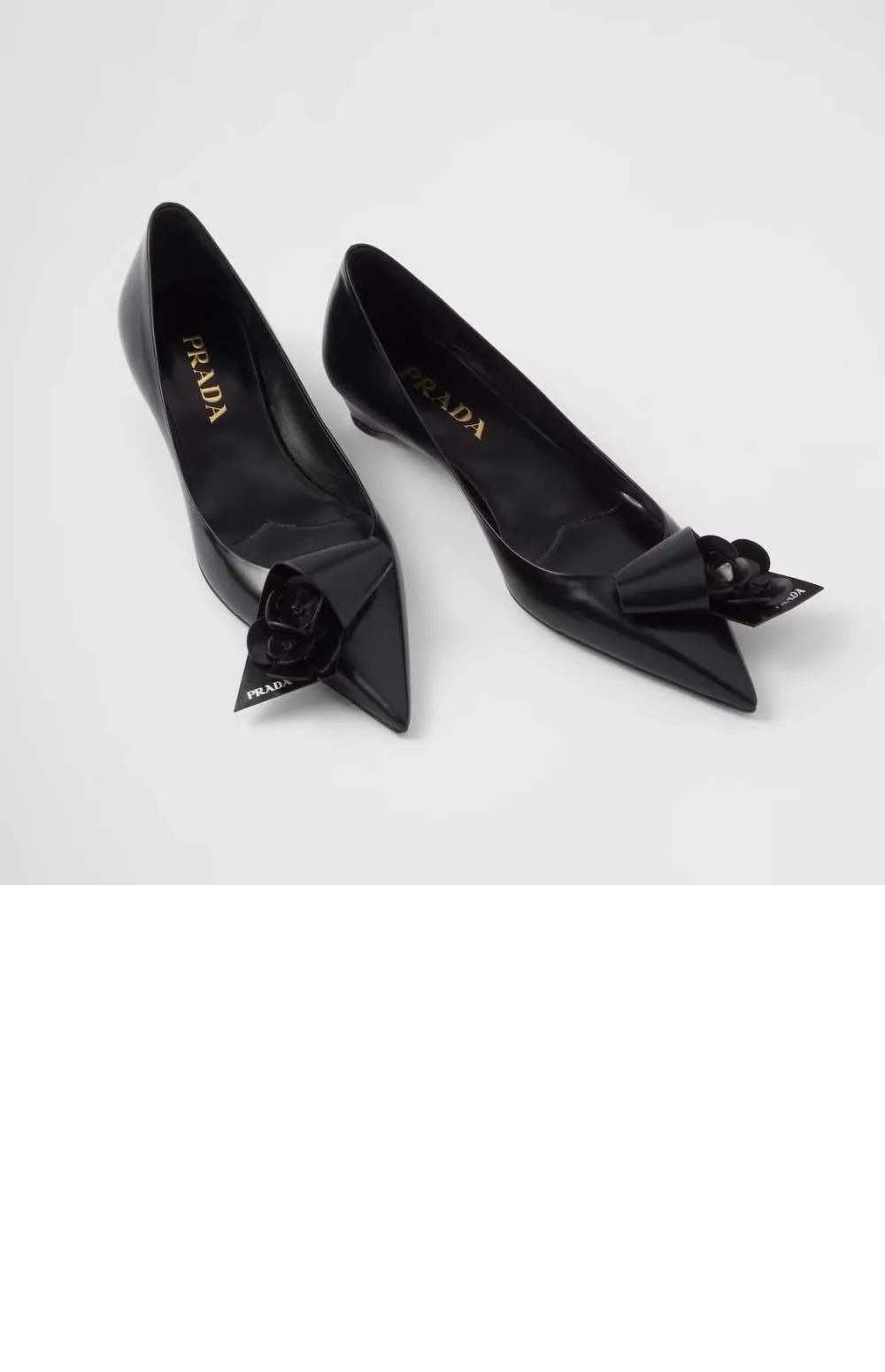 미러급레플리카사이트 | 명품레플리카 전문 쇼핑몰  | 하이퀄 - 브러쉬드 가죽 펌프스 1I363N > 프라다