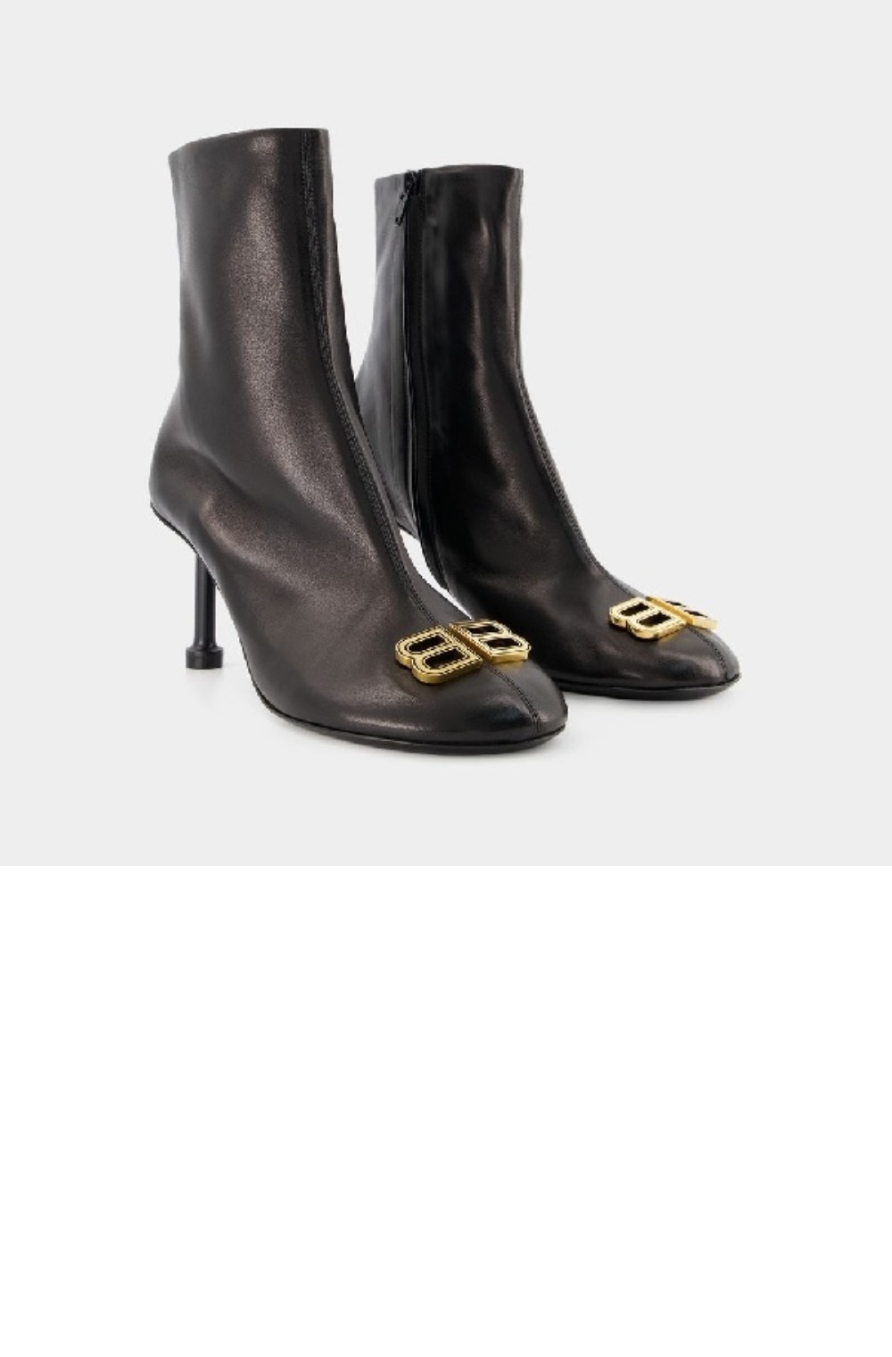 미러급레플리카사이트 | 명품레플리카 전문 쇼핑몰  | 하이퀄 - 그로피 BB 로고 앵클 부츠힐 722311 > 발렌시아가