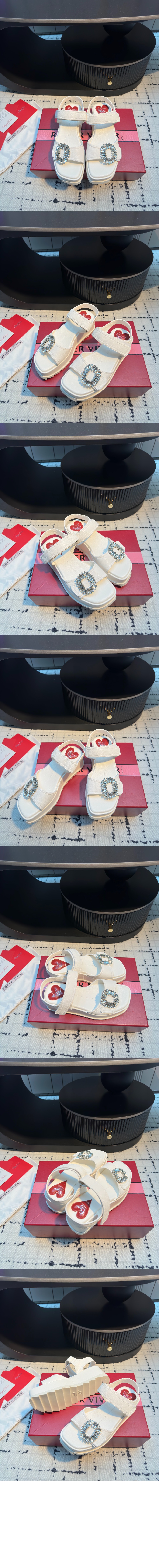 미러급레플리카사이트 | 명품레플리카 전문 쇼핑몰  | 하이퀄 - 슬라이디 비브 가죽 웨지 샌들 7754 > 로저비비에