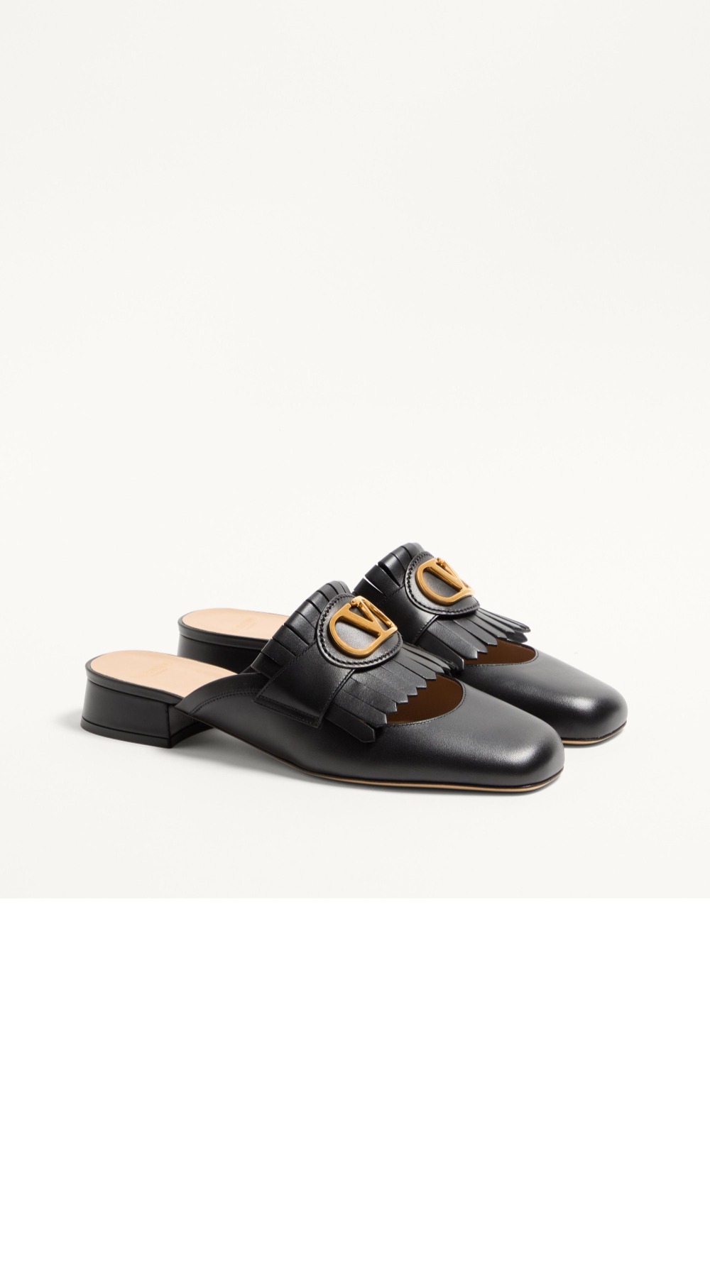 미러급레플리카사이트 | 명품레플리카 전문 쇼핑몰  | 하이퀄 - 브이로고 시그니처 프린지 장식 카프스킨 모카신 뮬 &gt; 발렌티노