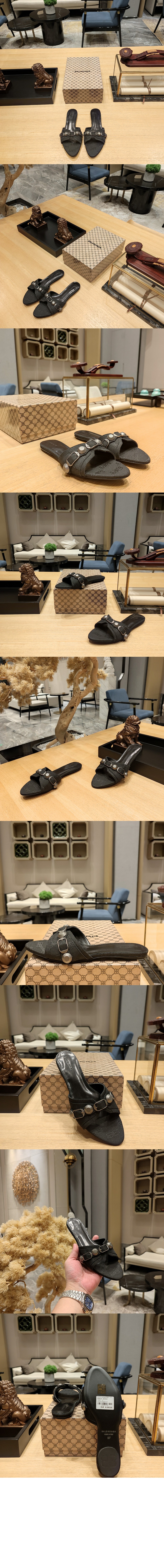 미러급레플리카사이트 | 명품레플리카 전문 쇼핑몰  | 하이퀄 - 로고패턴 자카드 샌들 브라운 707368 &gt; 발렌시아가