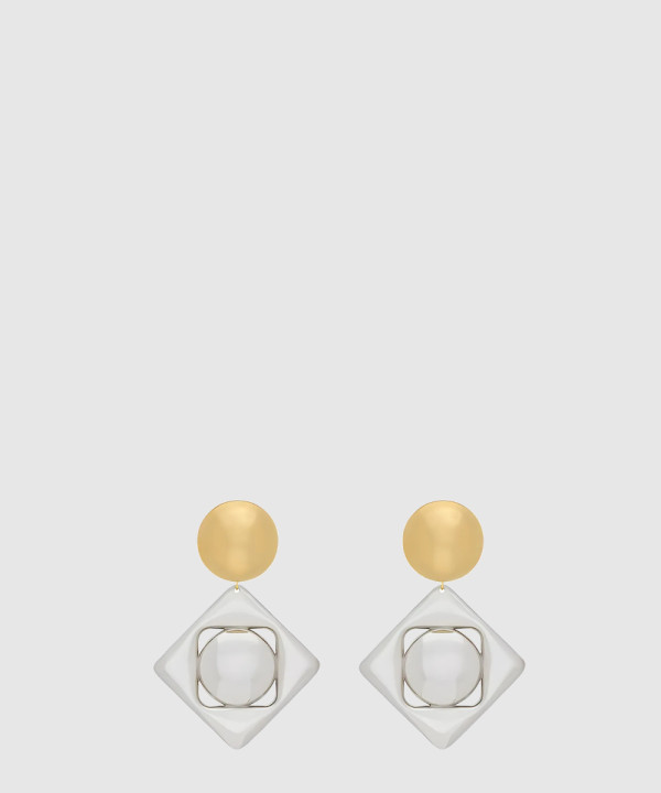 레진과 메탈 소재의 기하학적인 이어링 791989