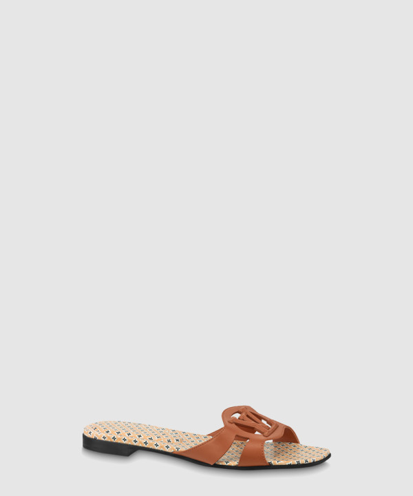 이솔라 플랫 뮬 1ABU5A